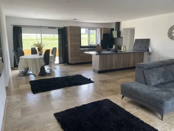 Maison de plain-pied 5 pièces 115 m²