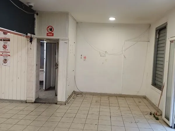 Mur commerce avendre