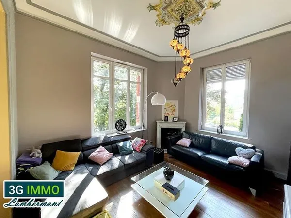 Maison 12 pièces 258 m²