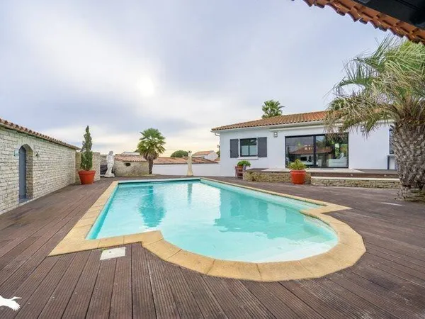 Maison 6 pièces 157 m²