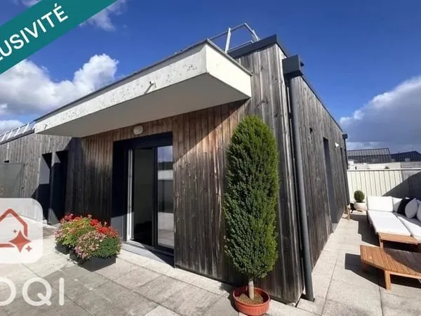 T4 avec terrasse panoramique et deux parkings