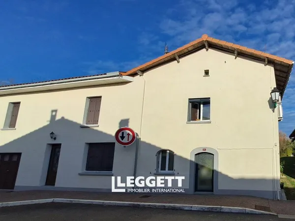 Maison 5 pièce(s), TERRES-DE-HAUTE-CHARENTE