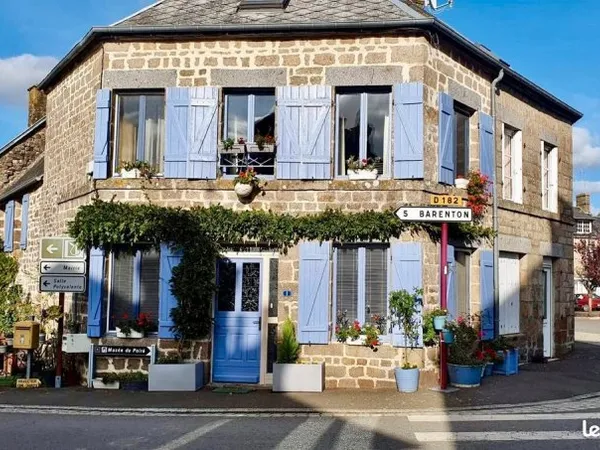 Maison de Bourg en Normandie - 3 ch / 3 sdb - 159 900