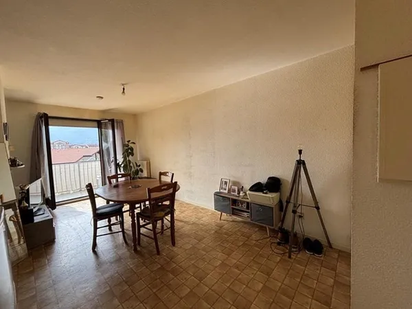 Appartement 1 pièce avec alcôve