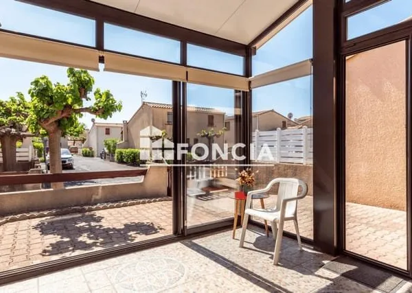 Beau et lumineux Pavillon T3/ Mezzanine, Véranda, Terrasse, Garage et son emplacement de véhicule