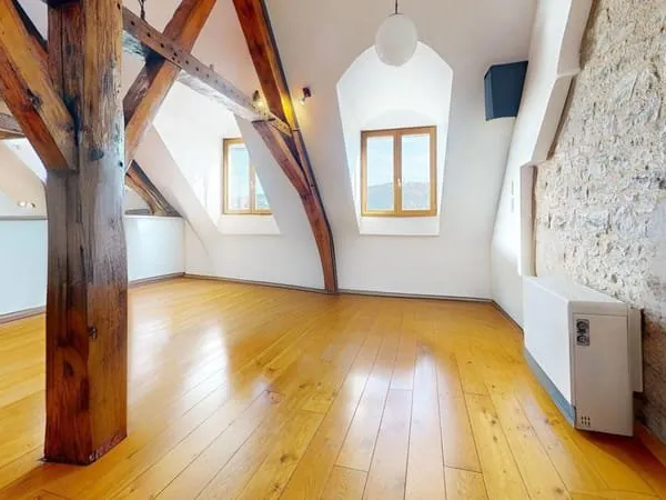 Appartement type LOFT - 19 Quai de Strasbourg, Besançon