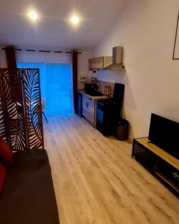 Studio meublé