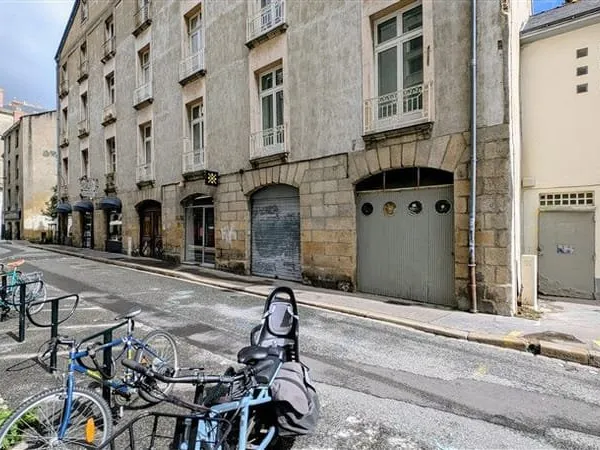 Quartier Decré - Garage avec réserve