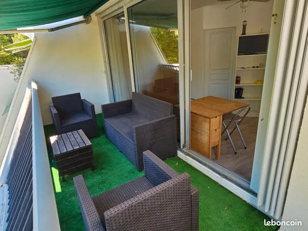Dernier étage - studio avec terrasse 8 m² - Ponant - 4 couchages - La Grande Motte