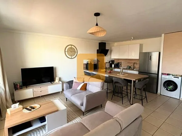 BELLE APPARTEMENT QUARTIER BELLEPIERRE