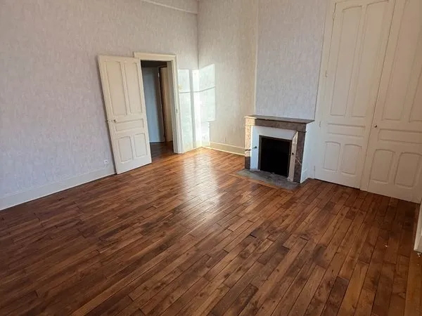 Appartement 59 m² - Rez-de-chaussée - Idéal profession libérale / habitation