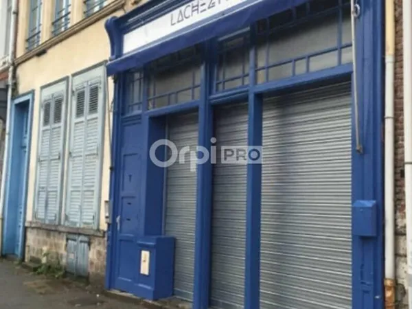 Local commercial 83 m²