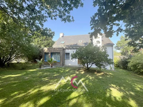 A La Chapelle des Marais, maison d'architecte et familiale o