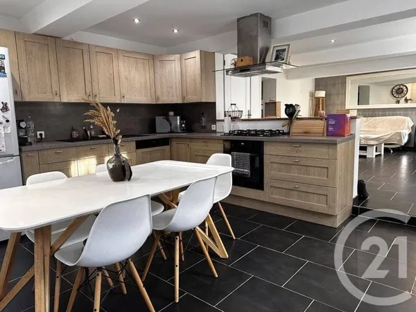 Maison 6 pièces 112 m²