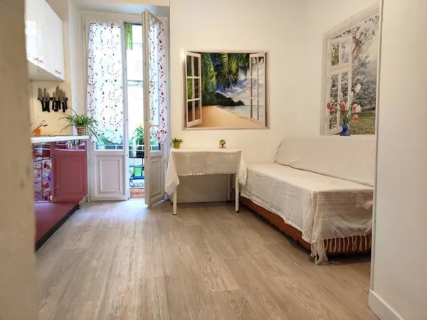 Appartement de 3 pièces de 42m2 Nice Valrose