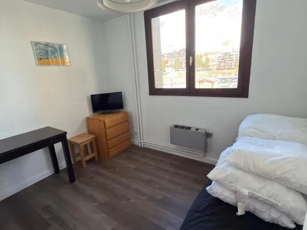 Studio 15 m² - Centre station Saint-François-Longchamp - 80 000