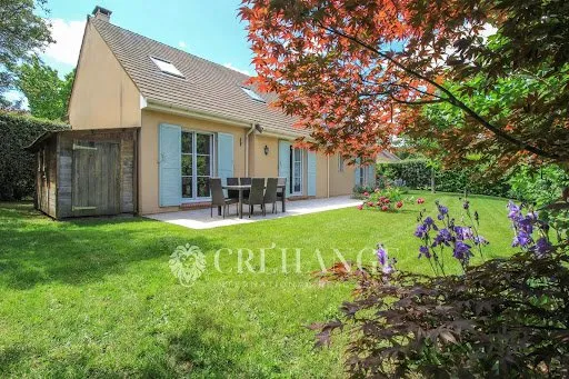Maison 6 pièces 160 m²