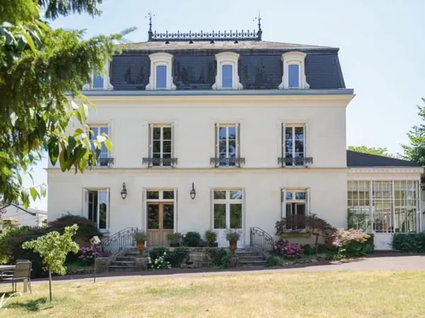Maison en pierre de 7 pièces principales