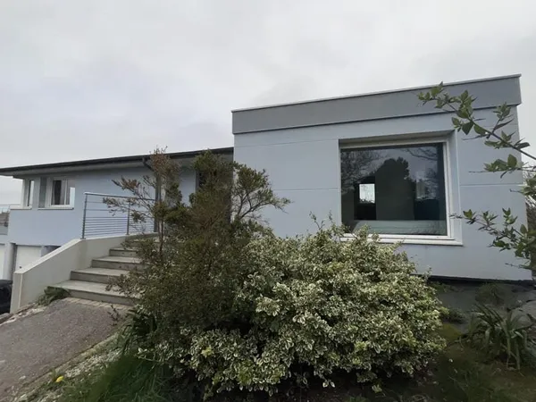 Contemporaine de 6 pièces principales