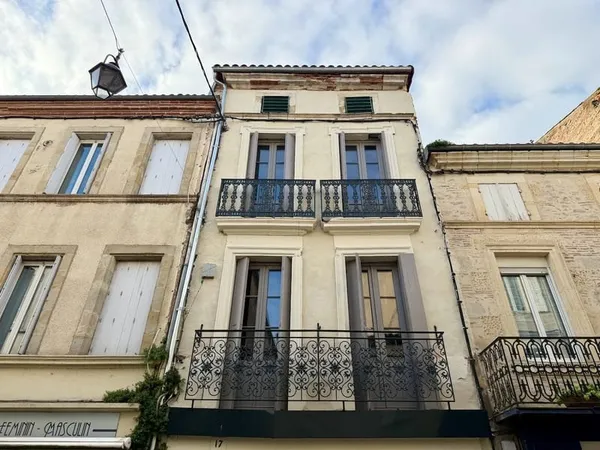 Immeuble de rapport en centre-ville de Villeneuve-sur-Lot, sous-préfecture dynamique du Lot-et-Garon