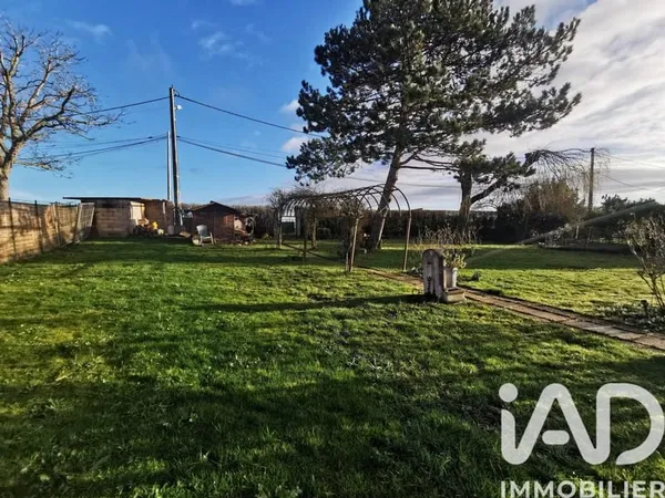 Terrain 669 m²