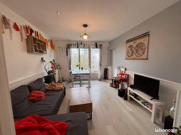 Appartement T4 meublé (ou non) 66 m² - Centre-ville La Roche-sur-Yon - 3 chambres