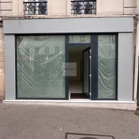 Boutique 2 pièces 49 m²