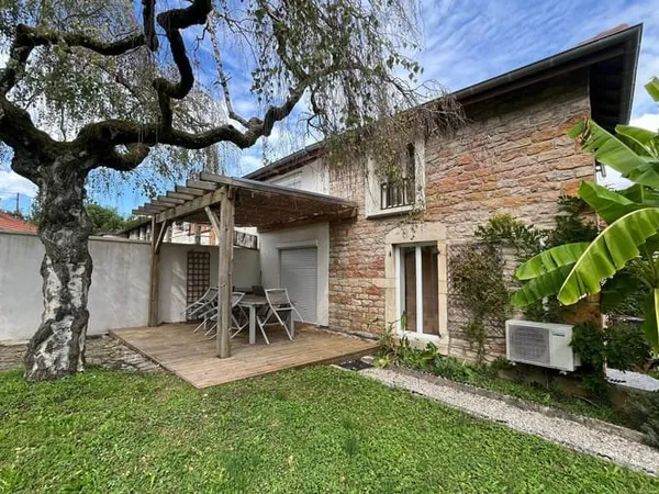 Maison 4 pièces 77 m²
