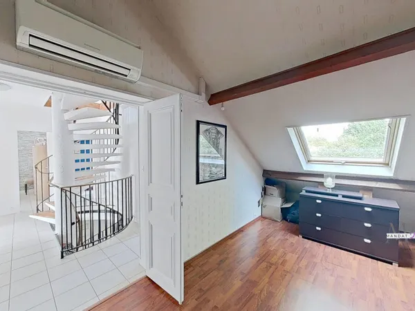 Maison familiale 115 m²  Double garage, jardin & terrasse ?
