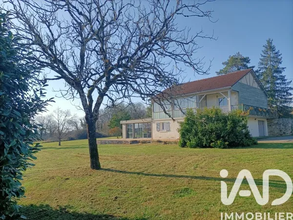 Maison 7 pièces 200 m²