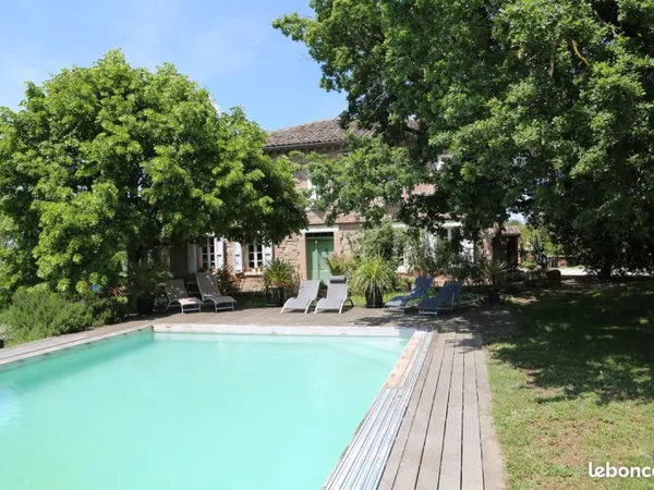 Ensemble Immobilier composé de 2 maisons