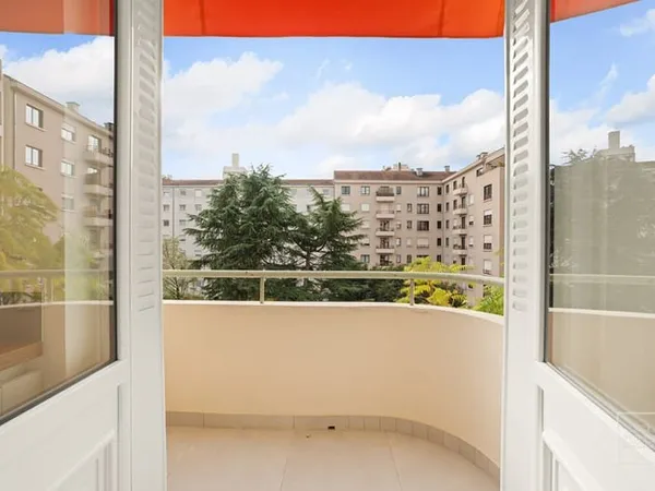 LYON 6, TRIANGLE D'OR, 94m², 2 BALCONS