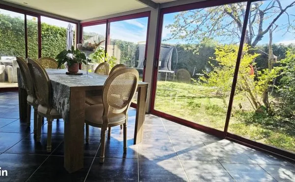 Maison familiale 120 m² - 3 chambres - véranda lumineuse - garage - jardin - Alençon