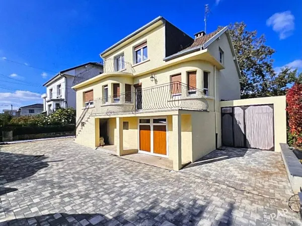 Maison 6 pièces 135 m²