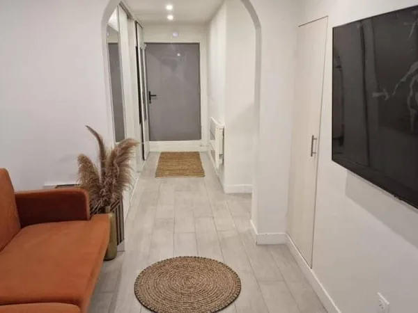 Appartement 7 pièces 105 m²