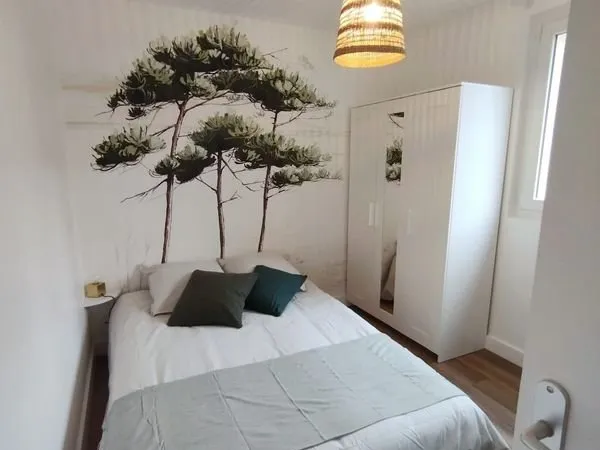 Chambre privée urbaine - Rosny sous Bois