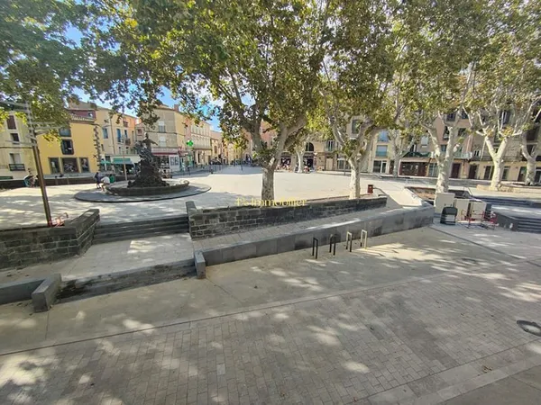 Agde centre Maison de ville avec garage, terrasse et ascenseur