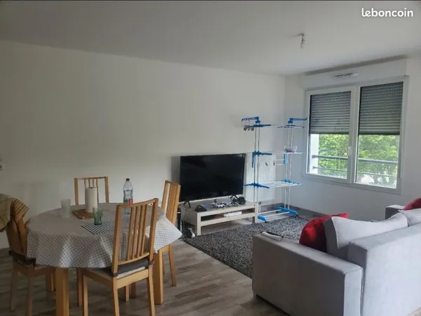 Chambre 12 m² à louer dans colocation Lille Vauban