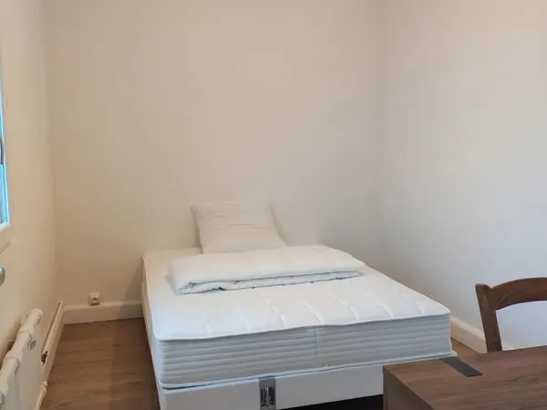Chambre 9,5m2, coloc de 3, Oullins Chabrières
