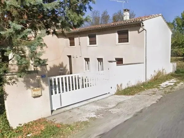 Maison 3 chambres à Revel avec cheminée et jardin clos