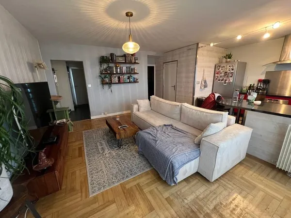 Limoges Tuilières T3 avec cuisine équipée