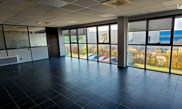 Location bureau 45m²
