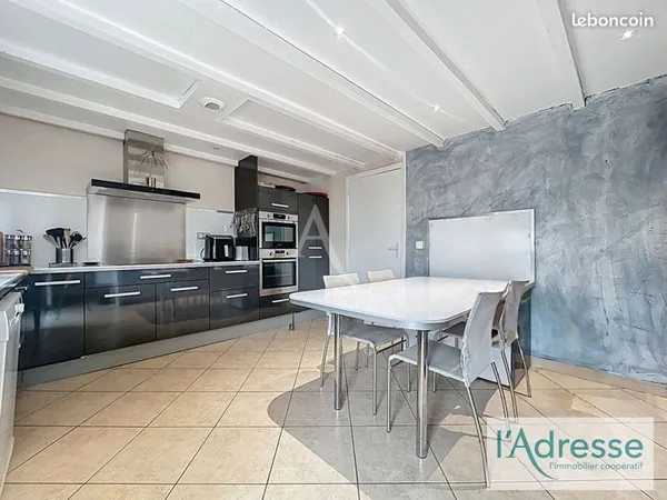Immeuble 4 pièces 338 m²