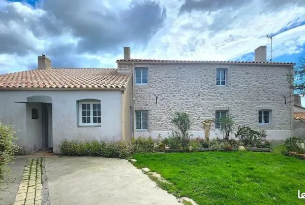 Maison 4 pièces 210 m²
