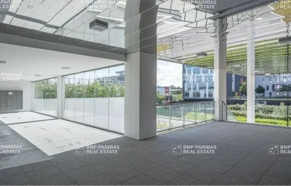 Bureaux 2124 m²