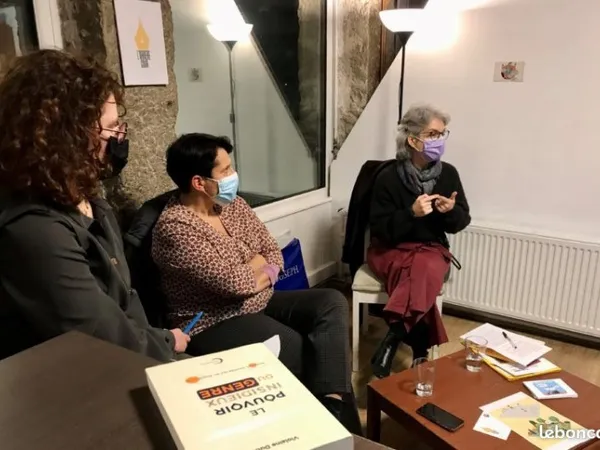 Grande salle réunion / petites rencontres