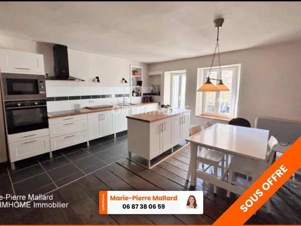 Maison habitable de suite de 10 pièces BOURGANEUF (23)