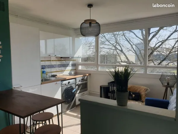 🏠 une chambre disponible dans T4 de 76 m² entièrement rénové 🏠