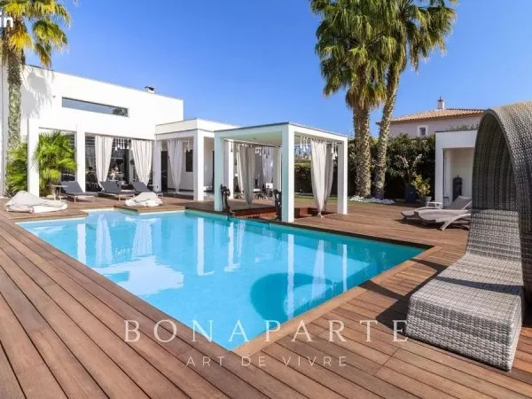 Villa 5 pièces 190 m²
