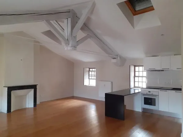 APPARTEMENT T3 DE STANDING